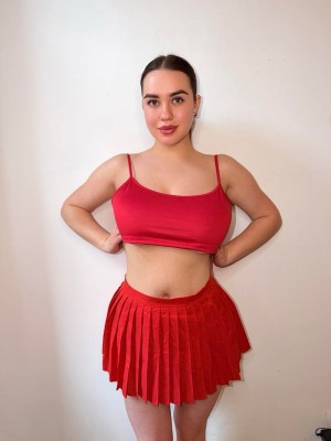 Emily Mayerss Photo #16