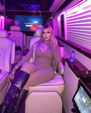 Jessica Chirinos Photo #17