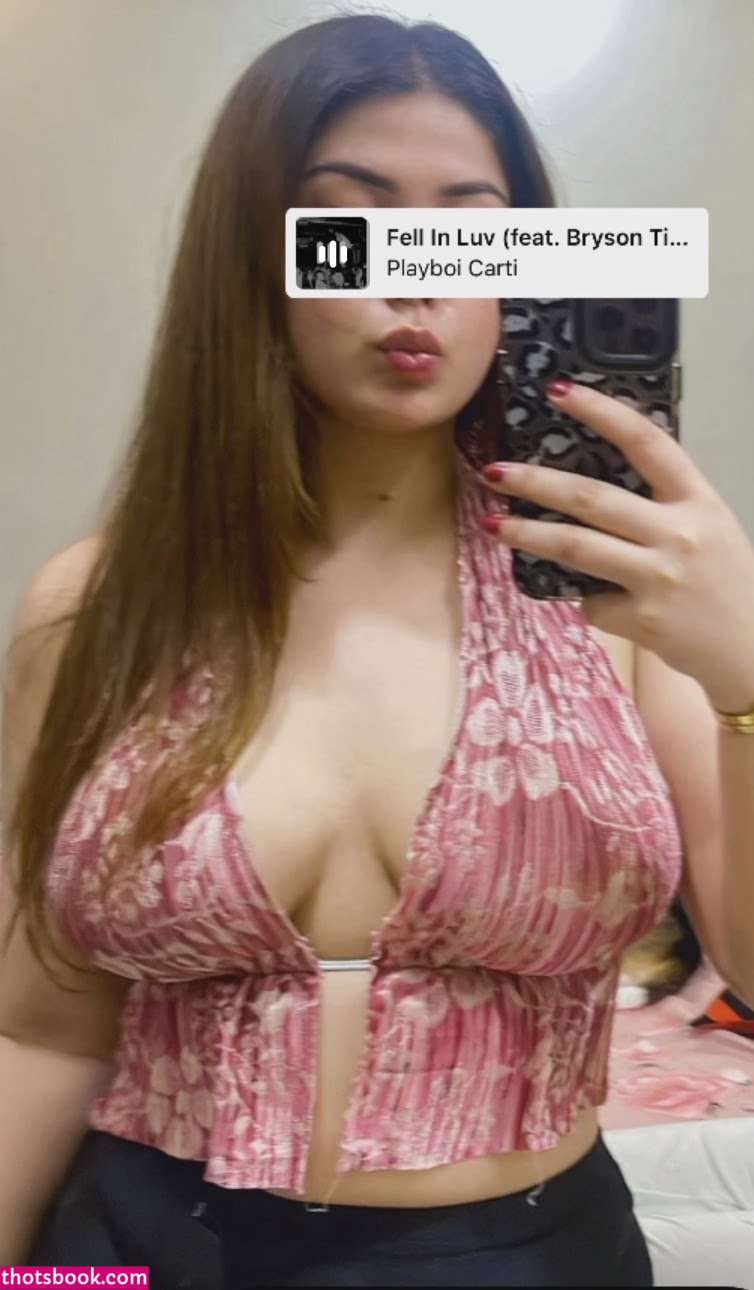 Mansi Dasila Photo #9