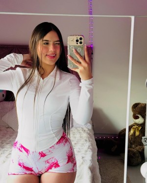 Mariana Hincapie Photo #5