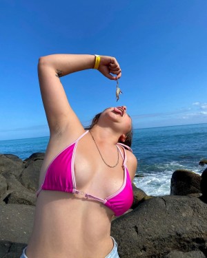 Rayna Widger Photo #10