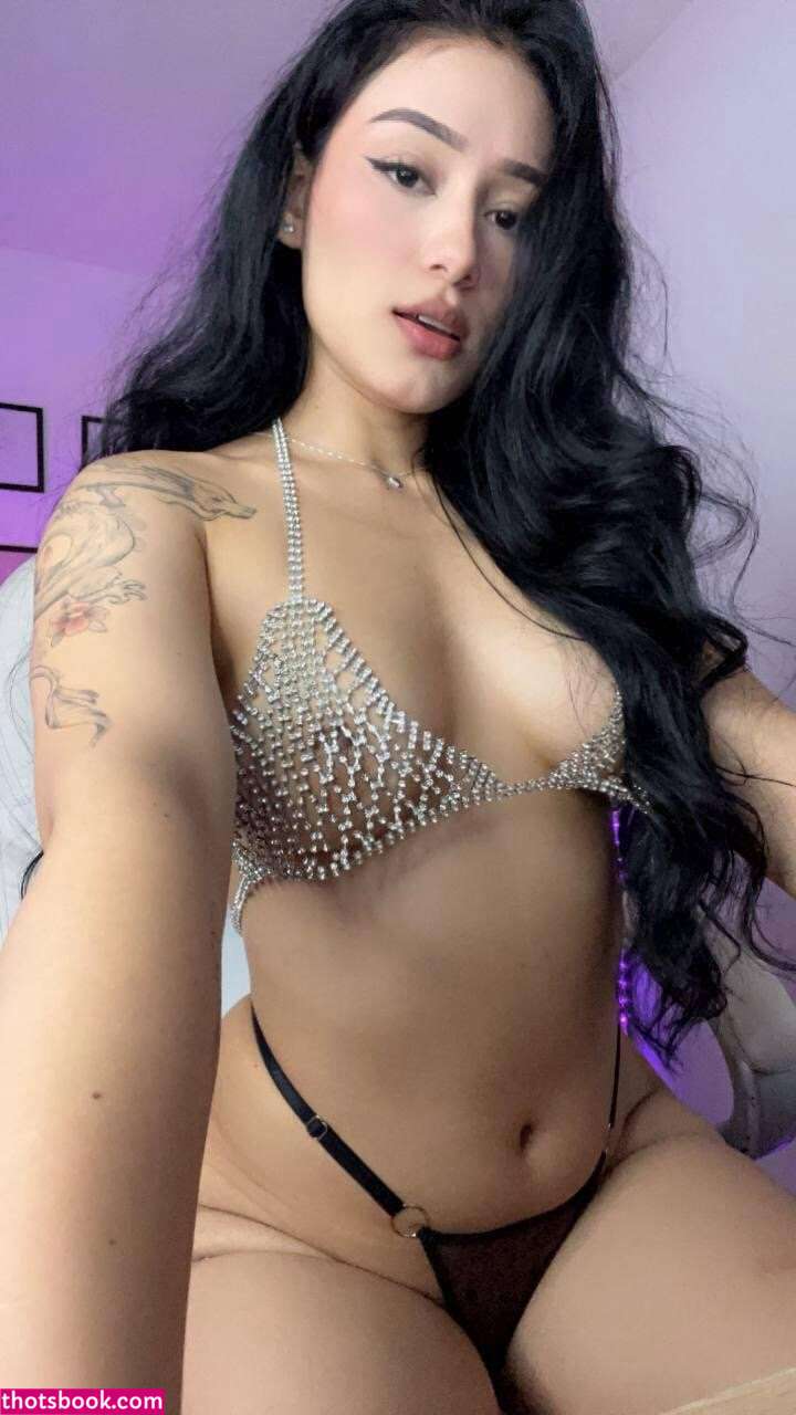 ambercastle20 Photo #9