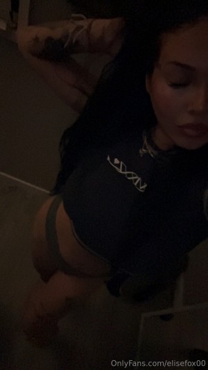 Amika Elise Photo #13