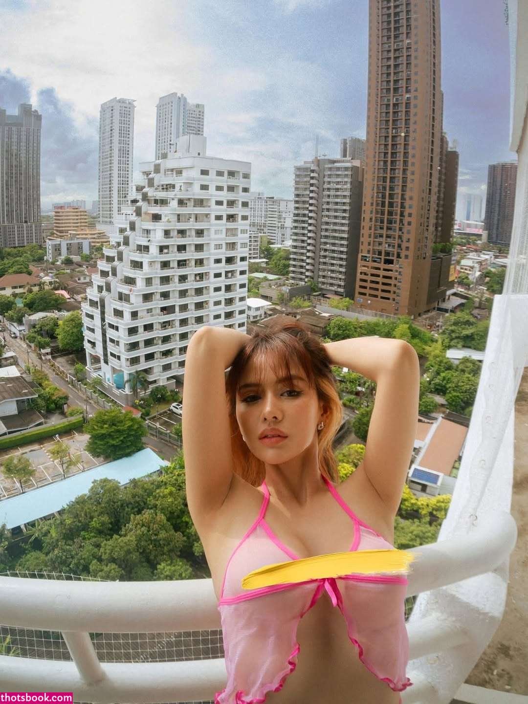 Anlita Atichotphattharasak Photo #7