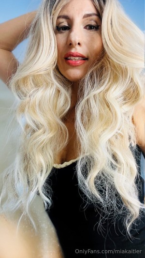 Mia Kaitler Photo #3