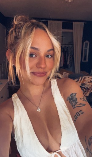 Charlotte Vendetti Photo #8