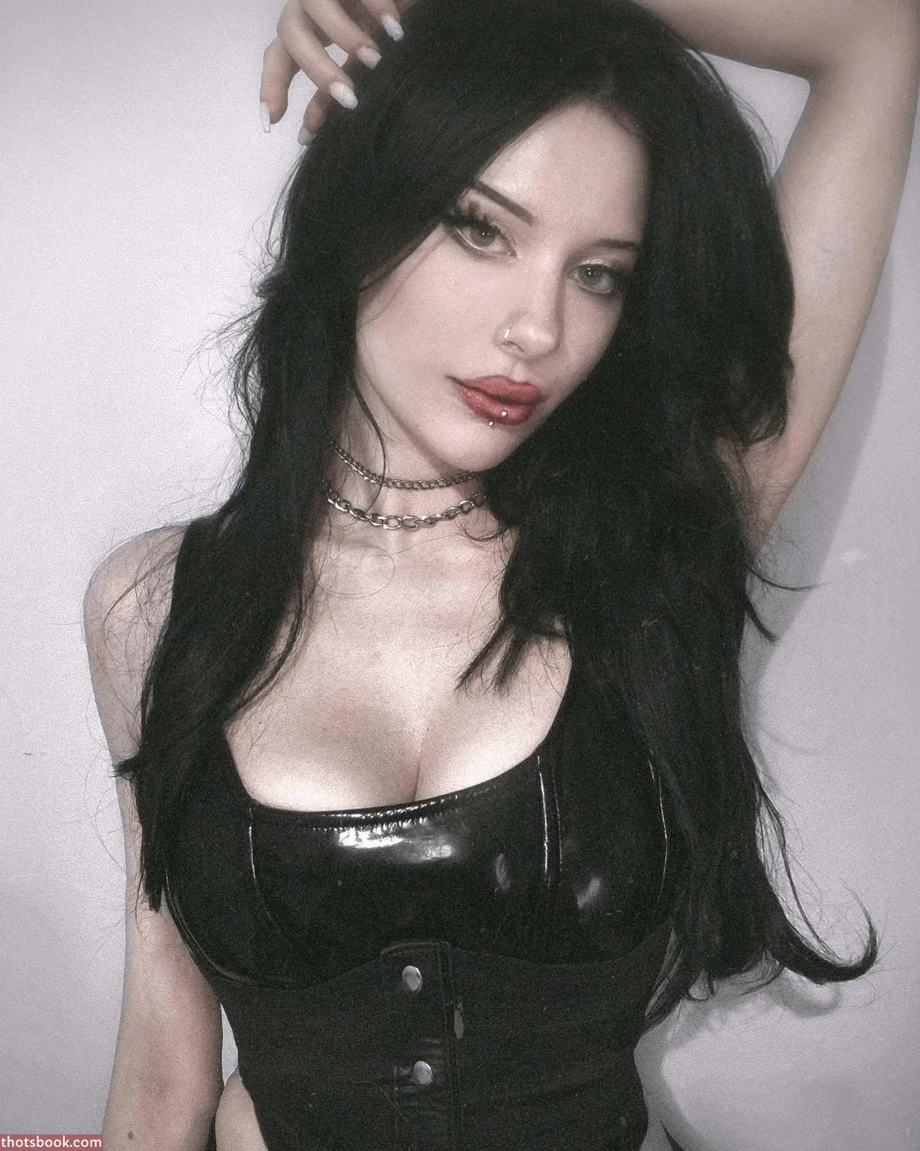 Gina Iacob Photo #17