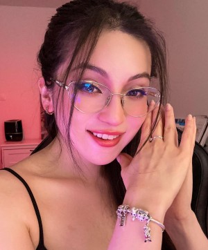 Mailinh Mai Photo #2