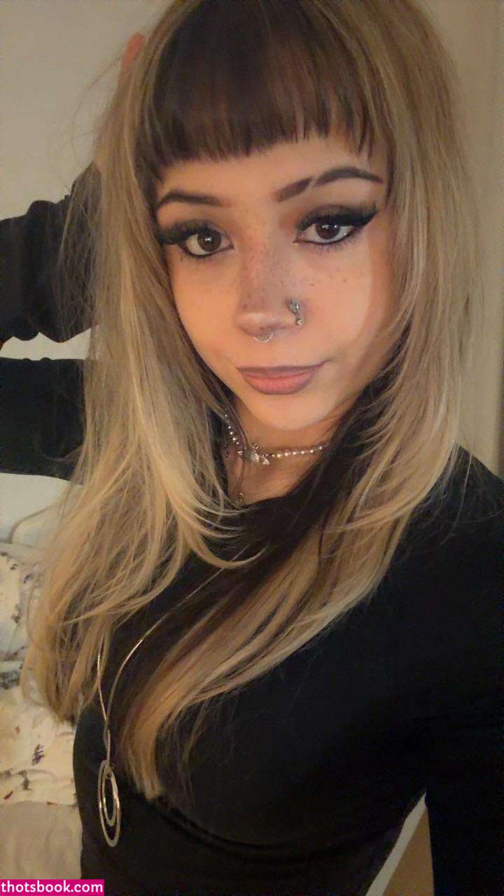 nightkitty444 Photo #26