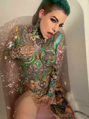 Danii Cupcake Post #1