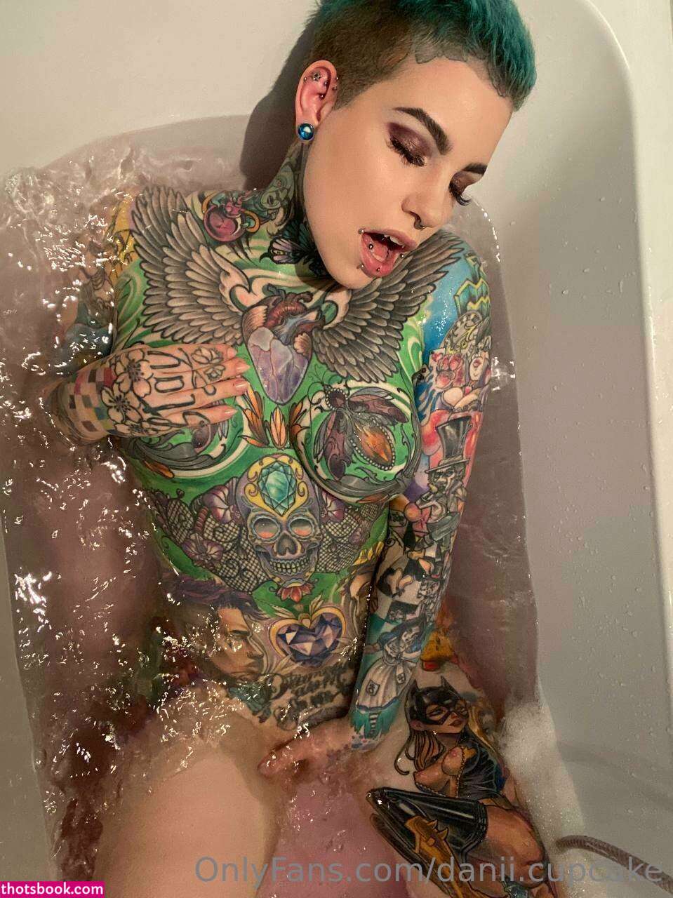 Danii Cupcake Photo #41