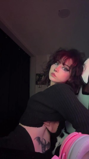 gothpimpbitcxh Photo #3