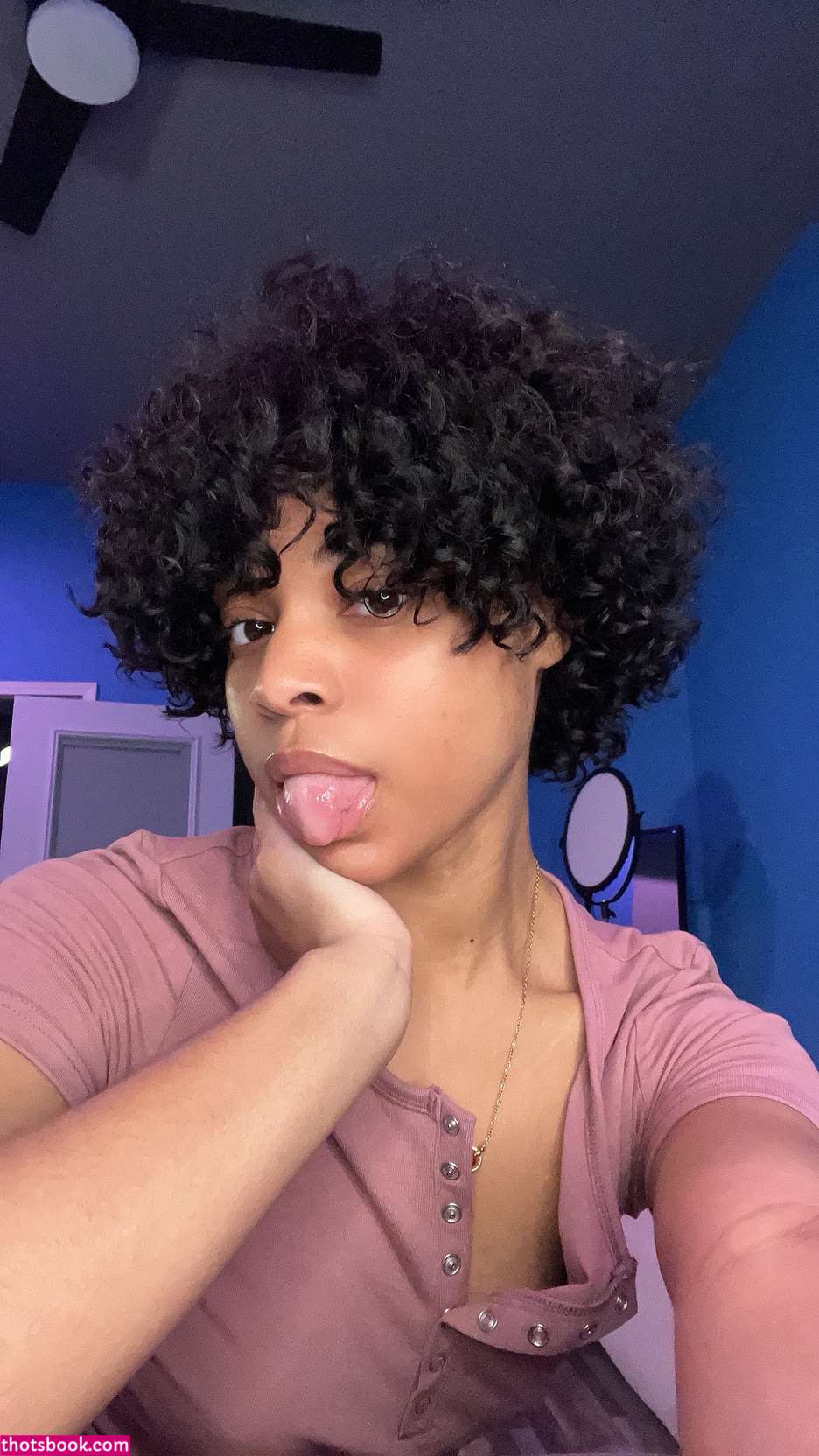 Itshashiixo Photo #11