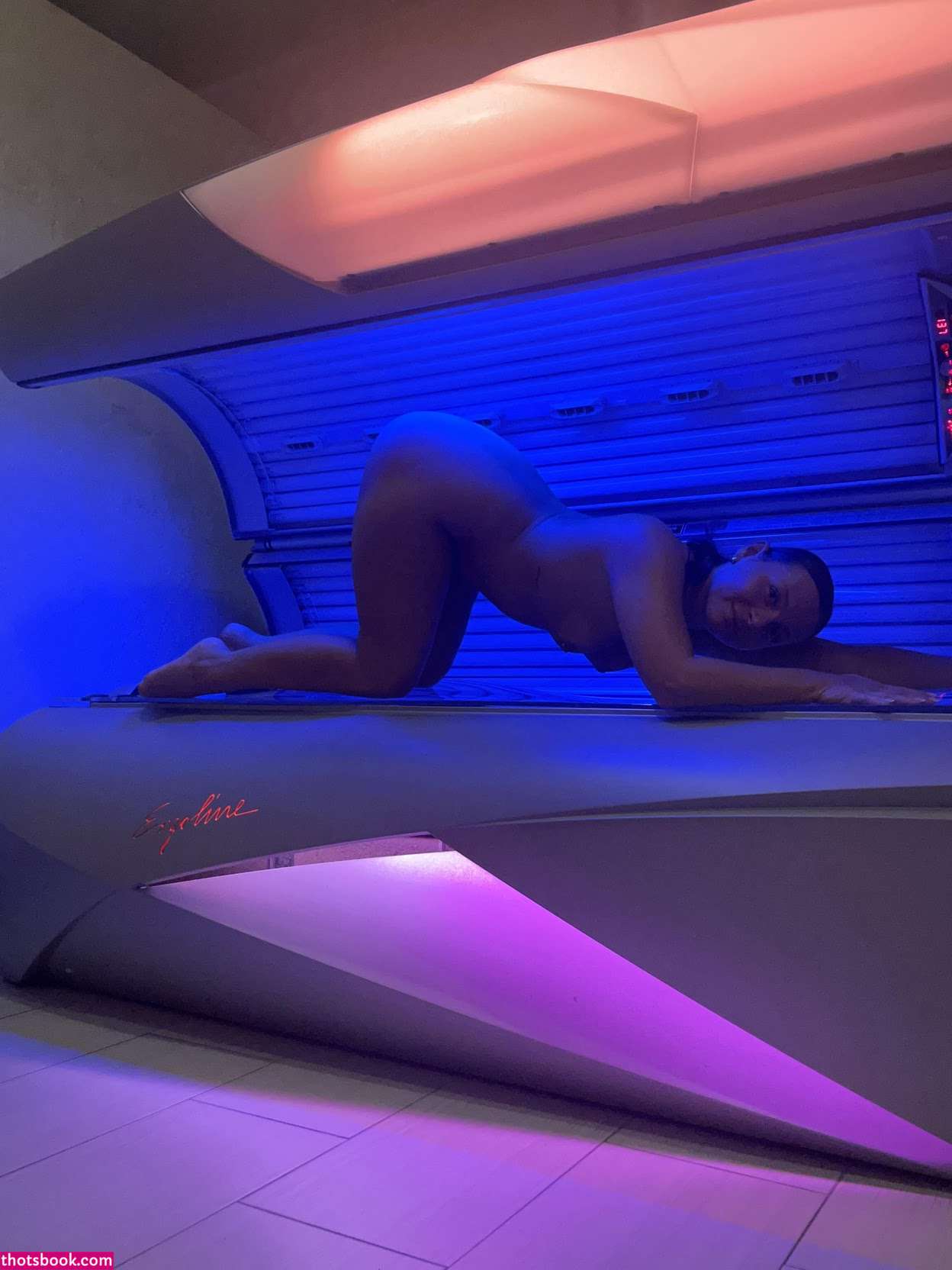 Lacey Lewis Photo #4