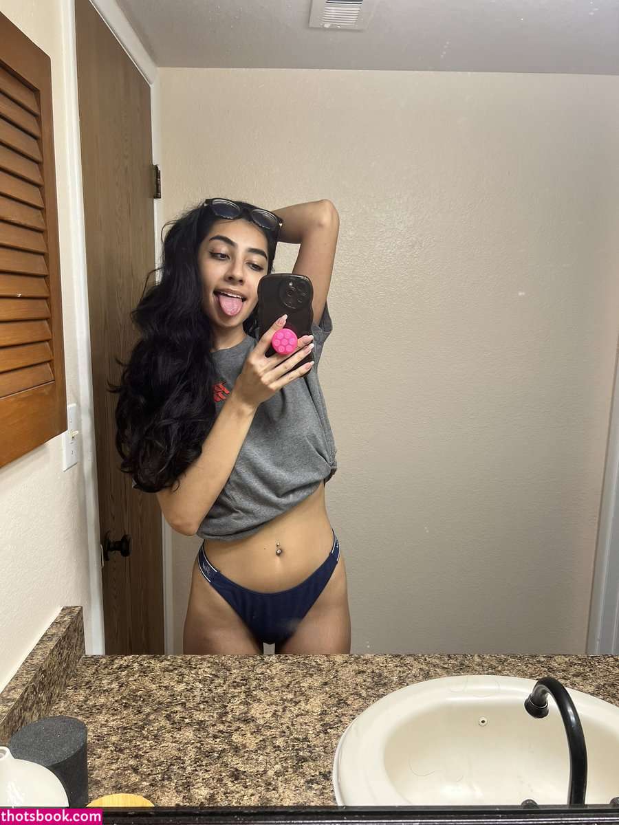 Loreleivonschweetz Photo #7