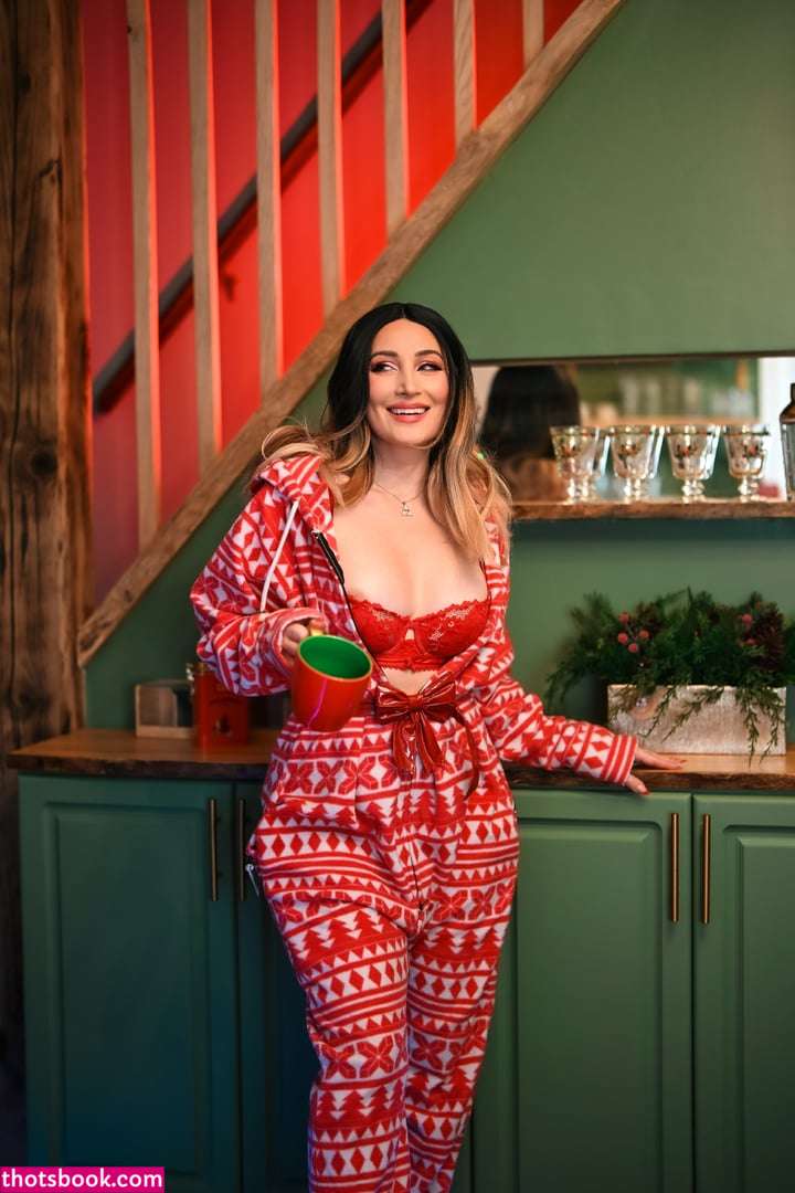 Holly Wolf Photo #2047