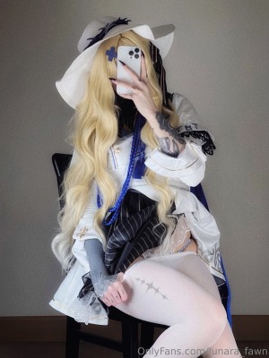 Lunara Fawn Photo #98