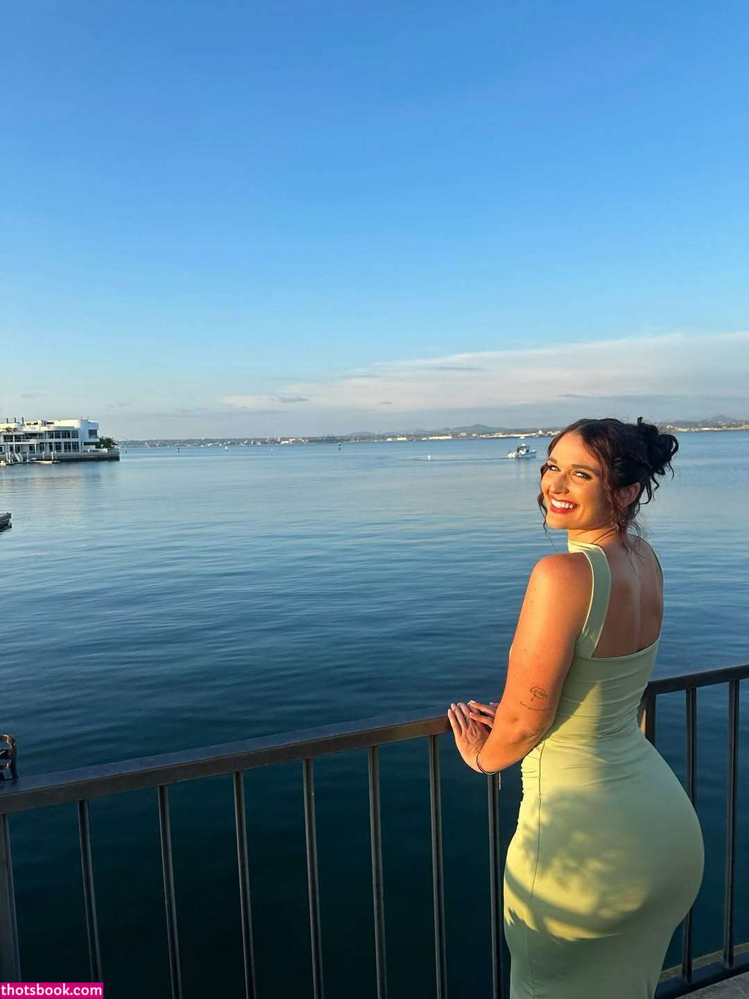 Abigail Metsch Photo #12