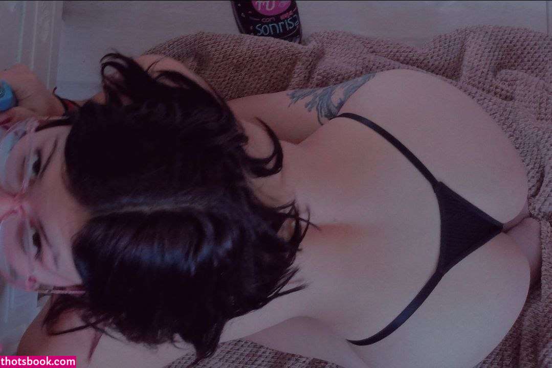 Sasha Moore Photo #7