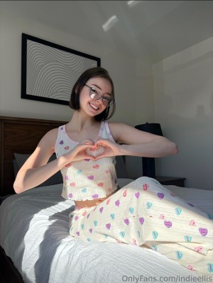 indieellis Photo #19