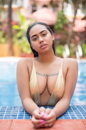 Maureenmanisha Photo #5