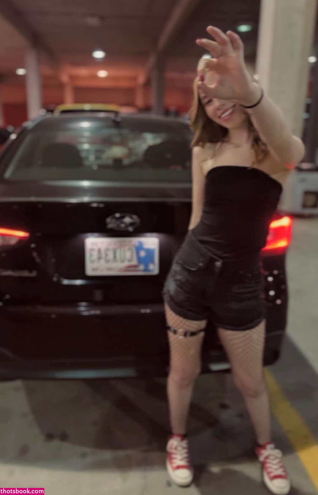 nicotin3barbi3 Photo #8