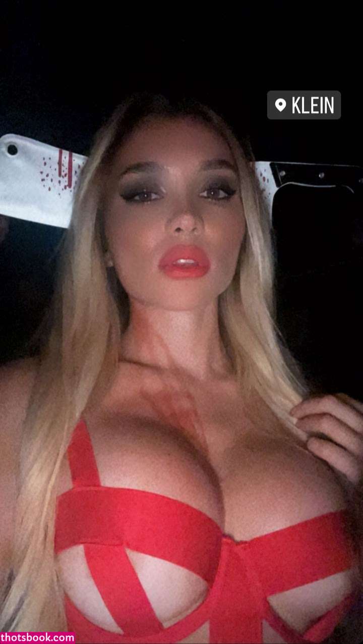 Selen Senal Photo #1