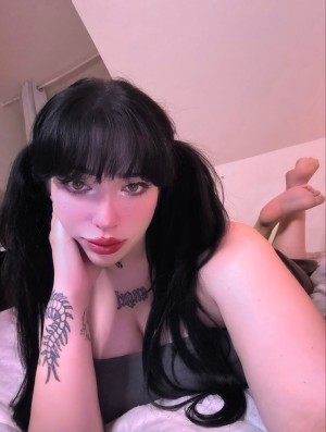 submittocatlady Photo #9