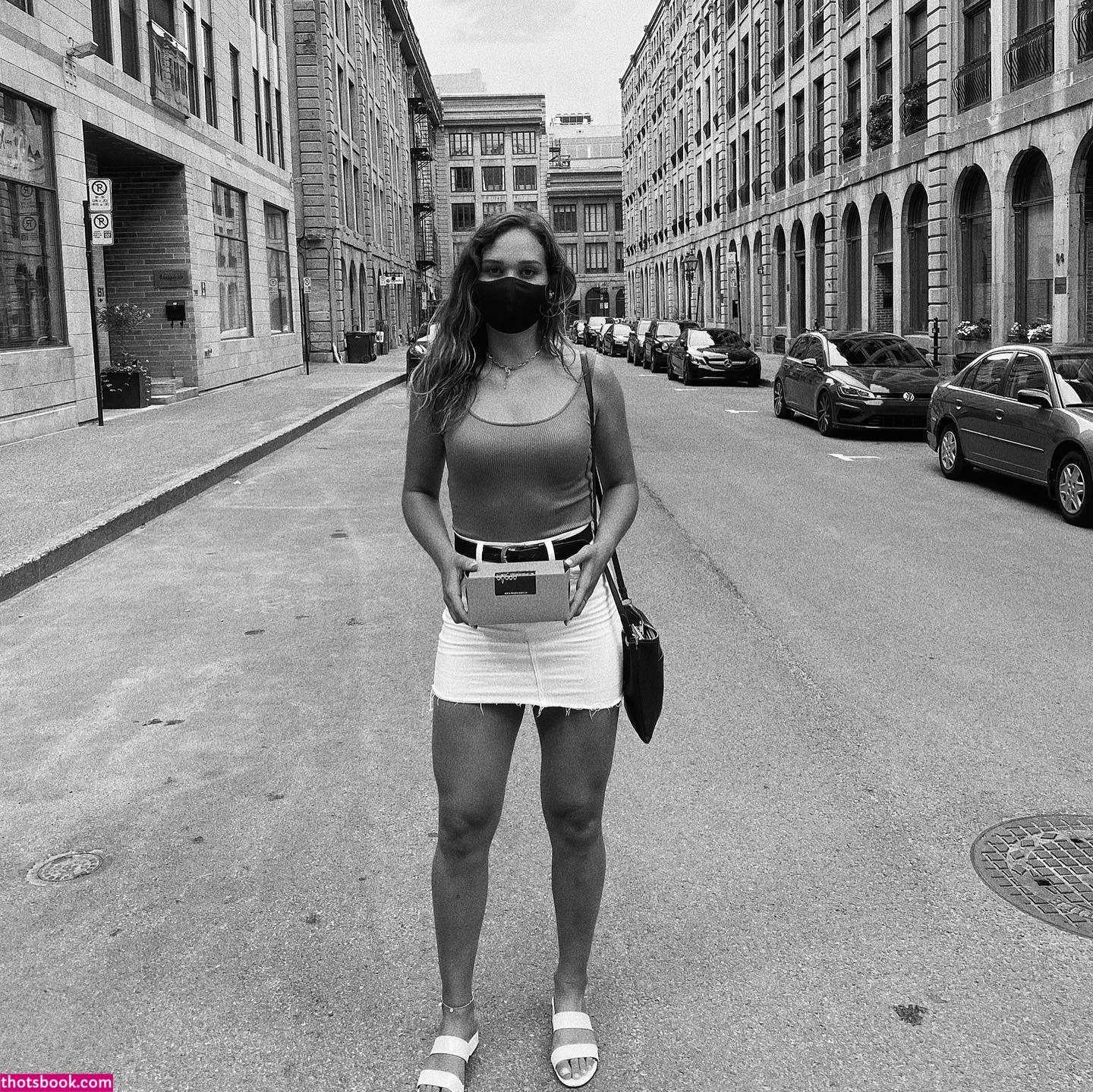 Courtney Sarault Photo #14