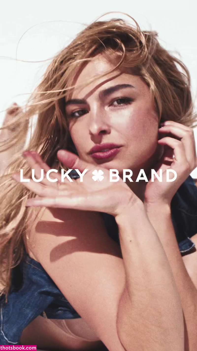 Addison Rae Photo #113