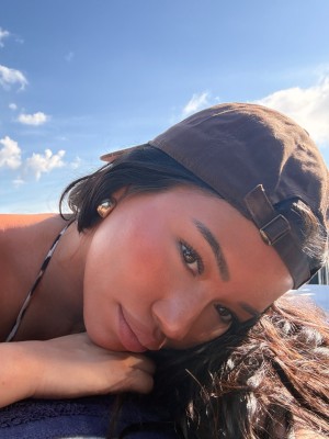 Julia Kelly Photo #112