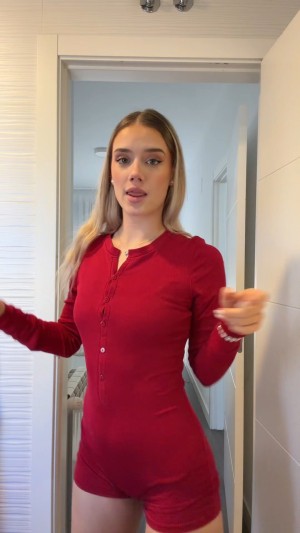 Lia Sikora Video #93