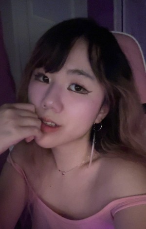 blushingsora Photo #17