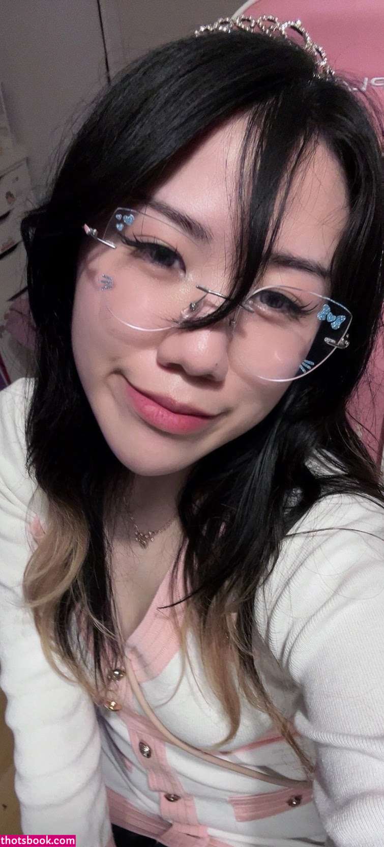 blushingsora Photo #28