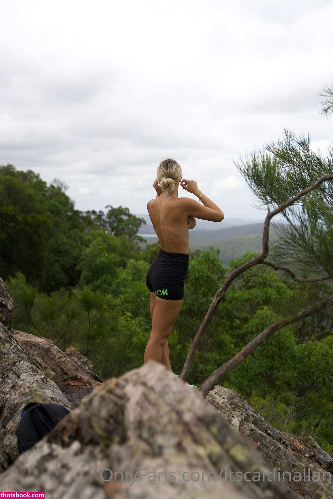 Caitlin Allan Photo #10