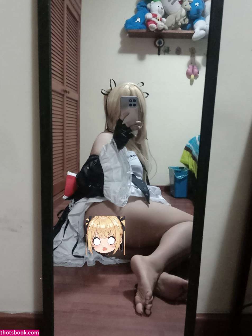 Aliciawoof Photo #17