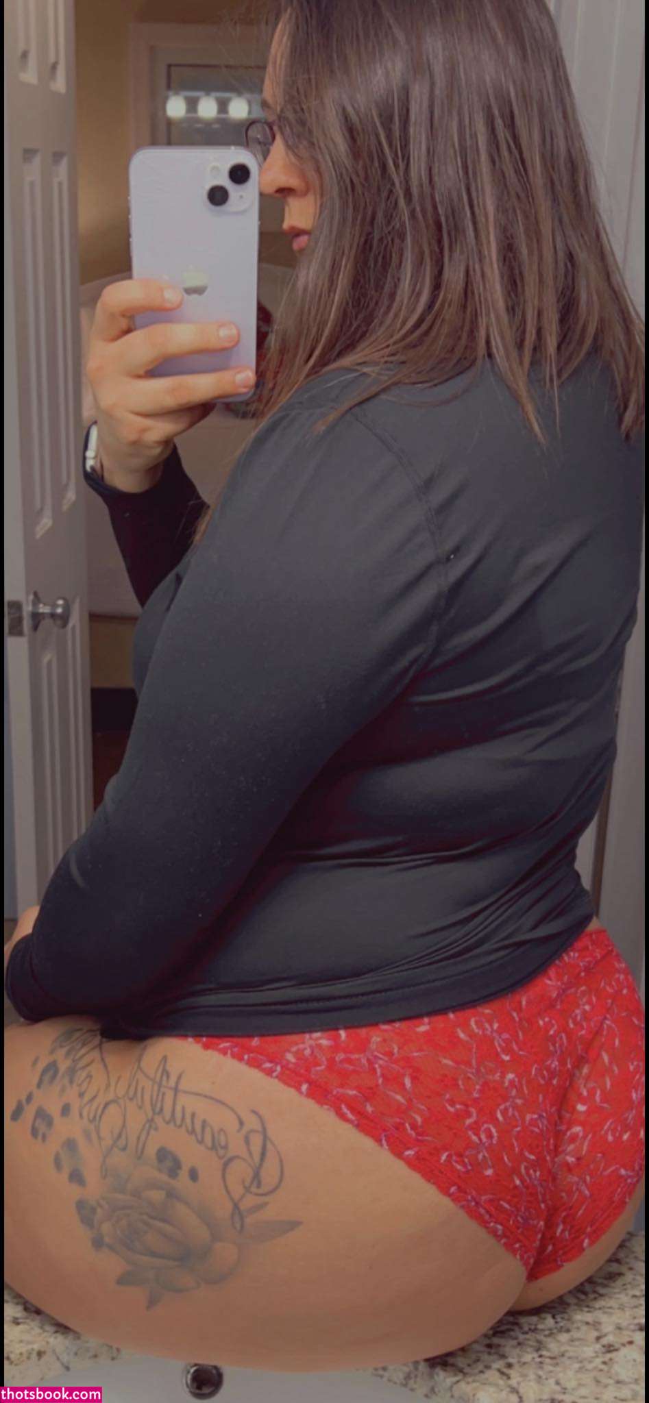 Damnnn Manda Photo #11