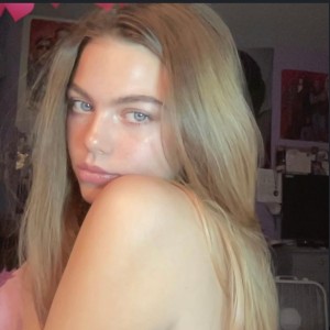 Emma Beardsley Photo #6