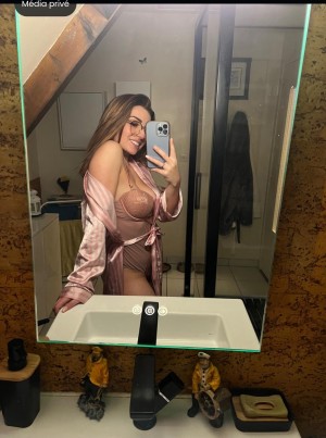 Melodymoodtoday Photo #11