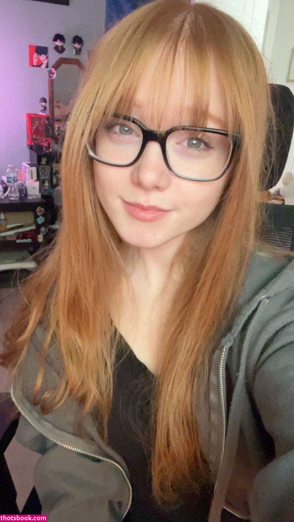 widecatface Photo #19