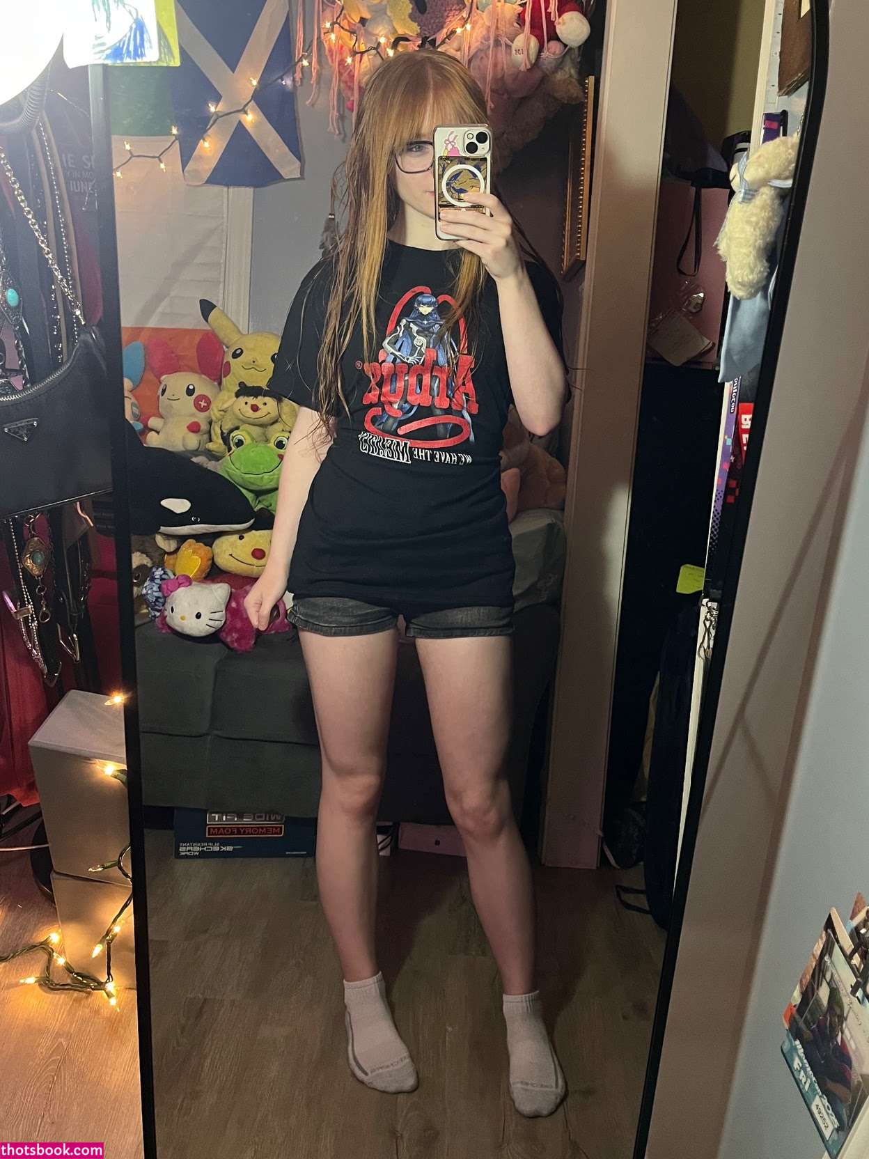 widecatface Photo #20