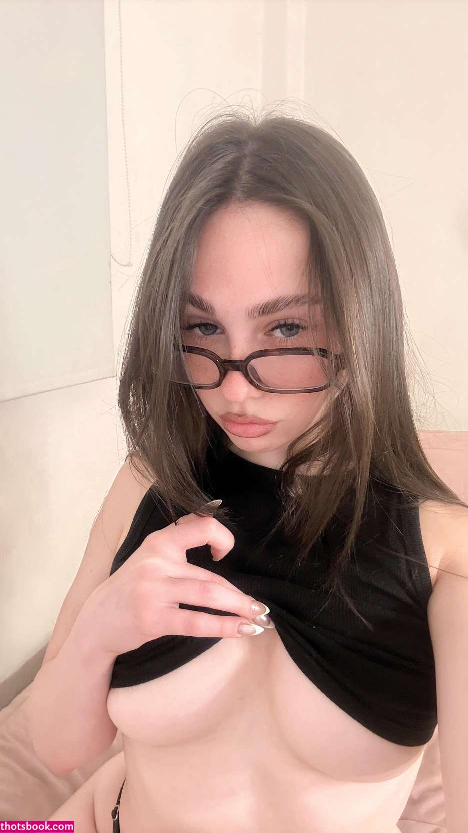 Zoey Shmoey Photo #7