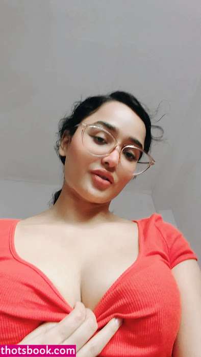 Kajal Pandey Photo #4