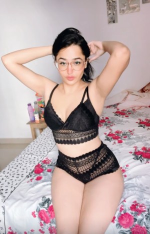 Kajal Pandey Photo #24