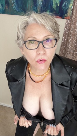 Petra Daniels Photo #17