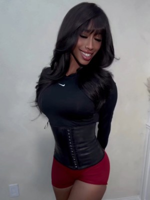 sheswinterrr Photo #6