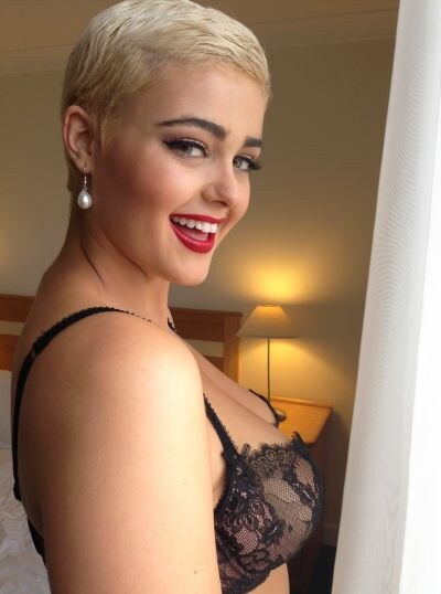 Stefania Ferrario Photo #102