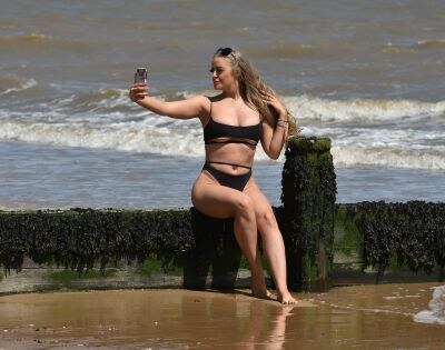 Megan Clark Photo #9