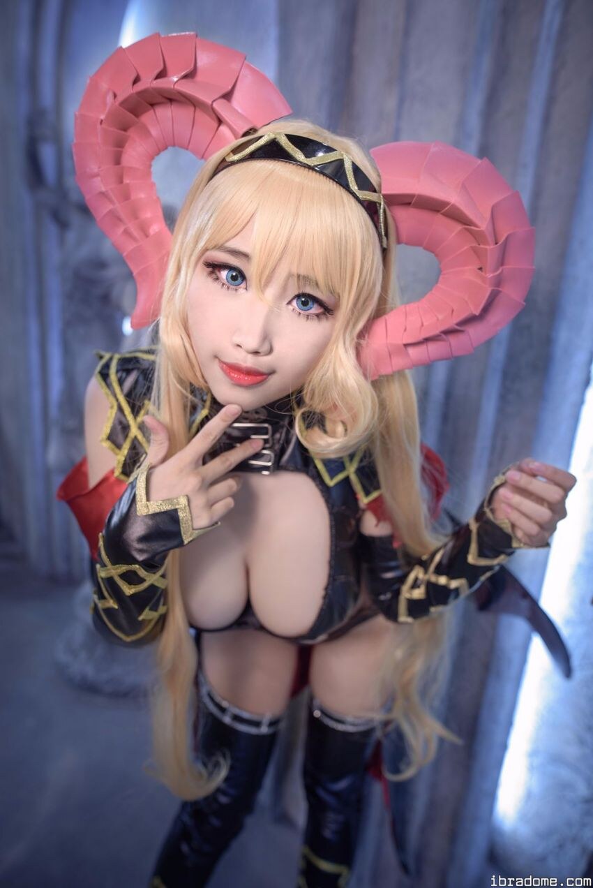 Kaya Huang Photo #23