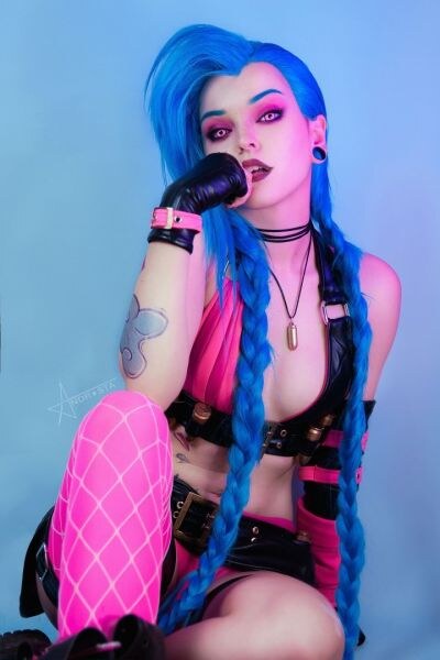 Jinx Photo #9